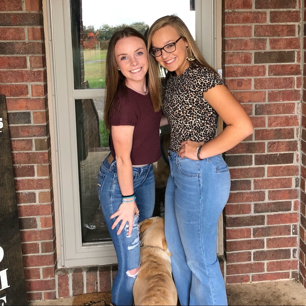 Meet your Posher, Chloe